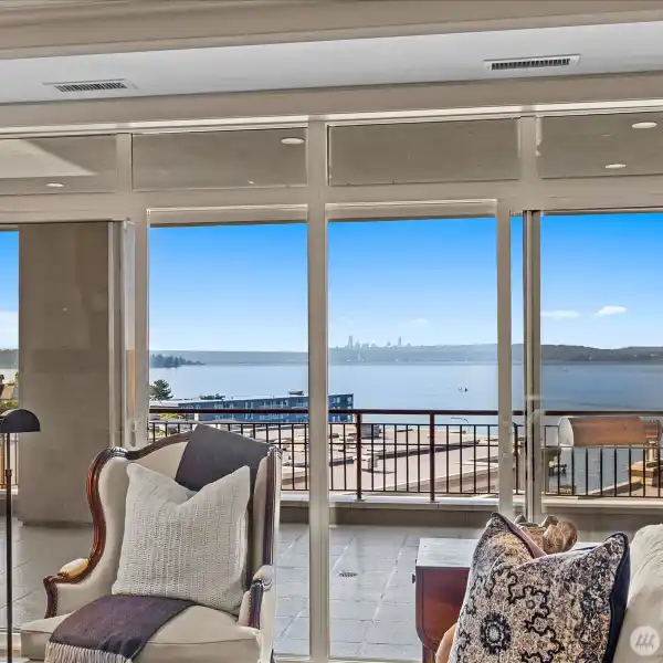 THE PREMIER LUXURY CONDOMINIUM AT THE SHUMWAY CONDOS