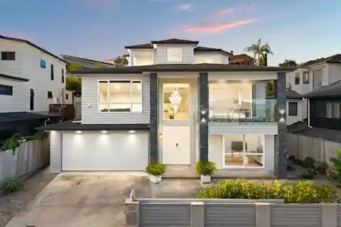 Impressive Home Designed for Modern Family Living