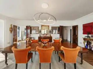 Exquisite 10-Room Apartment