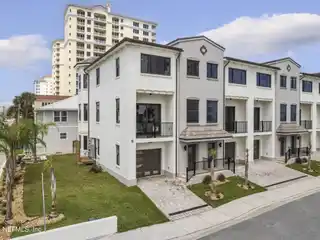 Perfect Oceanfront Haven