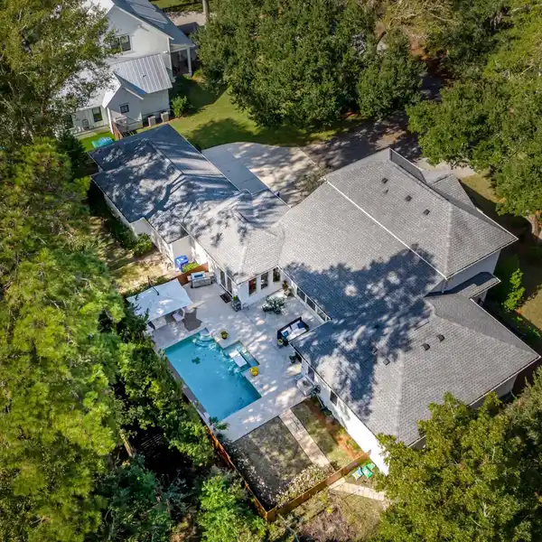 STUNNING HOME IN THE BLUFF AT PALMETTO PLANTATION