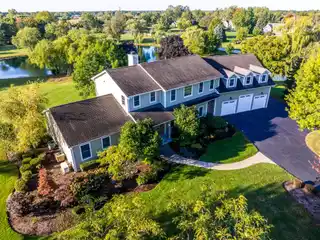 Timeless Elegance in Prestigious Lochanora