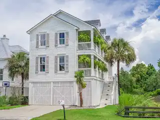 Timeless Residence in the Old Village