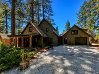 Renovated Tahoe Cabin in the Historic American Legion Area