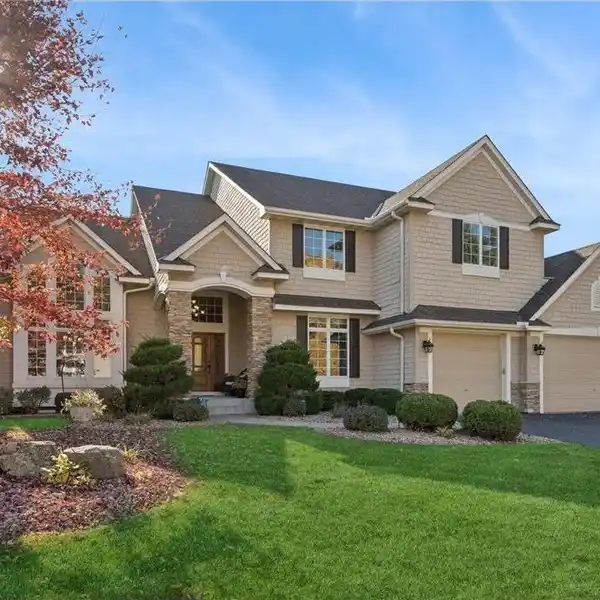 WONDERFULLY CARED-FOR HOME ON A LARGE LOT