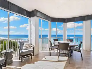 Renovated Beachfront End Unit in Barefoot Beach Club