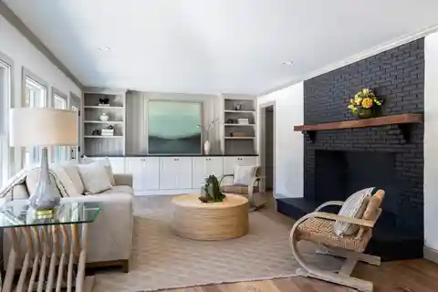 Stunning, Fully Renovated Cape-style Home