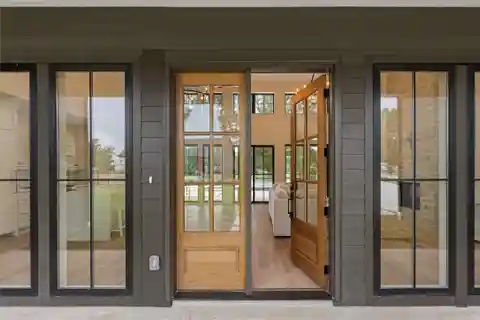 Stunning Home on Cedar Creek Lake