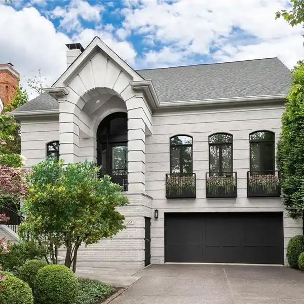 STATELY CLAYTON PROPERTY WITH ABUNDANT NATURAL LIGHT