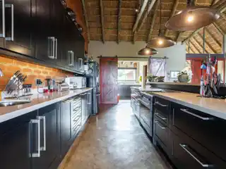 Architectural Retreat Overlooking Tranquil Waters