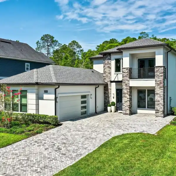 MOVE-IN READY HOME IN A PREMIER COMMUNITY