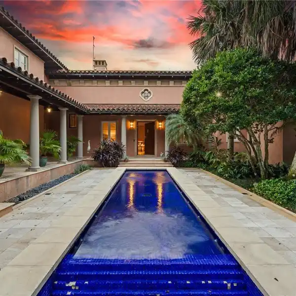 OLD FLORIDA AMBIENCE WITH A MIZNER-STYLE HOME