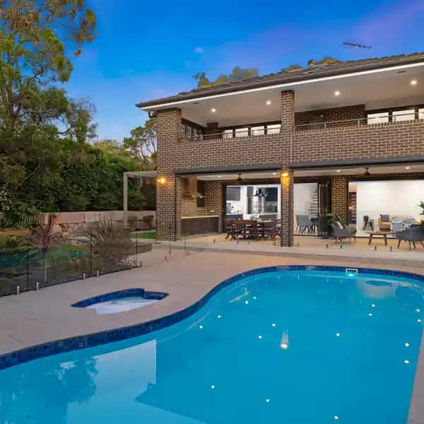 EXCEPTIONAL METICULOUSLY DESIGNED RESIDENCE