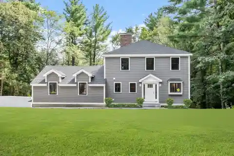 Masterfully Built New Construction in a Popular Neighborhood