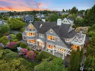 Beautifully Restored and Updated Legacy Home