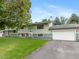 Two Homes in One on 3.32 Acres