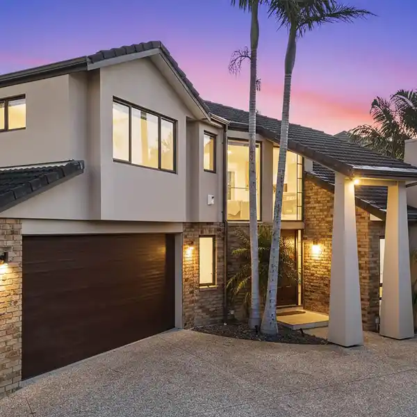 PRESTIGIOUS KENTIGERN PARK RETREAT WITH DUAL MASTER SUITES