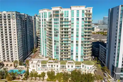 Rare Three Bedroom Wrapround Residence in the Plaza