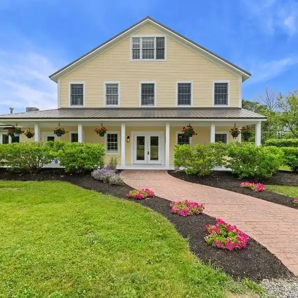 RARE FIND IN A HIGHLY DESIRABLE LOCATION