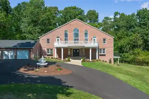 Newly Remodeled Private Luxury Estate