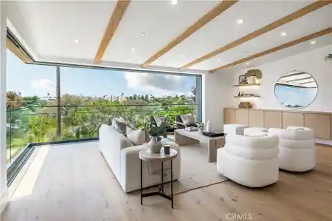 Brand-new Modern Coastal Retreat