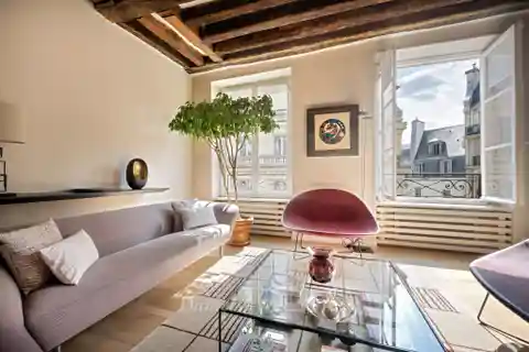 Tastefully Renovated Apartment in a Period Building
