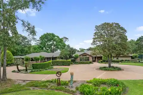 Rare Equestrian Estate