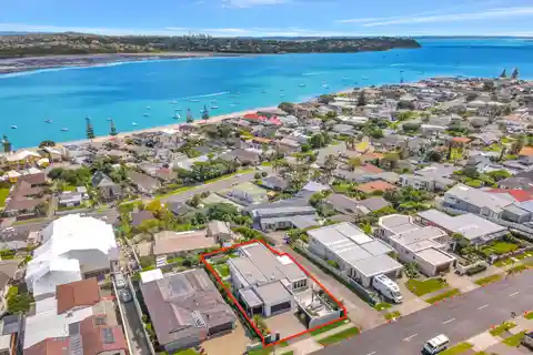 Prime Real Estate with Stunning Views