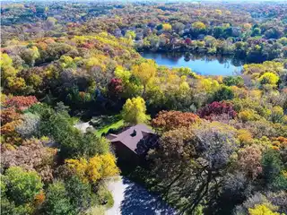 Where Country Quiet Meets City Convenience