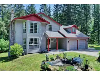Scenic 5-acre Retreat