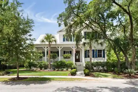 Southern Sanctuary in Sought-After Parkside