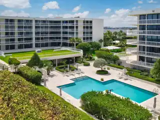 Spacious Top-Floor Unit with Expansive Views