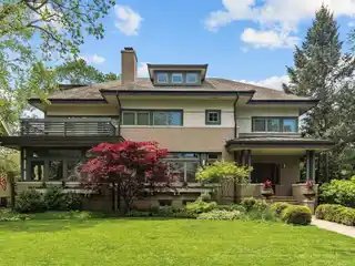 Transitional Sun-filled Newer Construction in a Prime Location