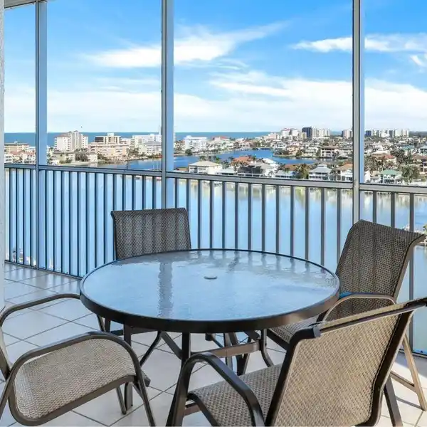 RARE REGATTA PENTHOUSE