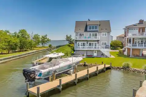 Coastal Retreat on Oyster Creek