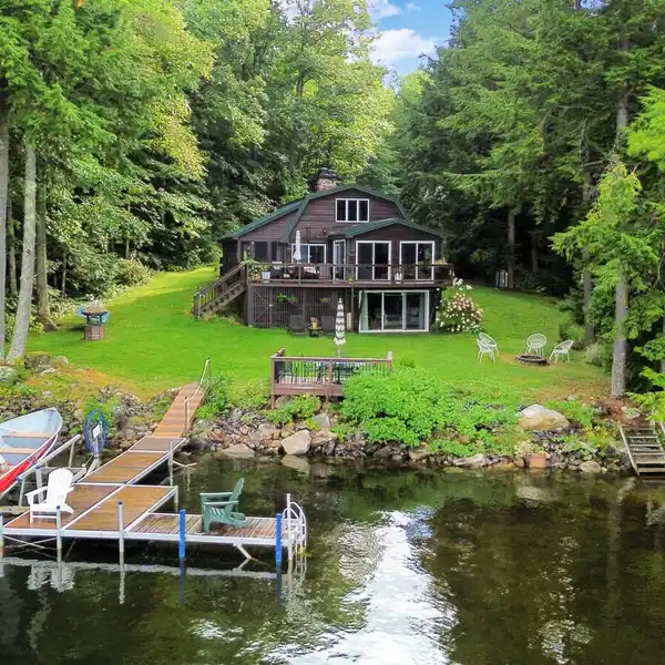 TRANQUILITY ON A PREMIER LAKE