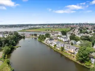 Fabulously Renovated Classic Cottage