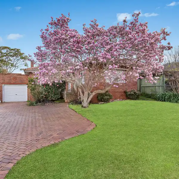 CLASSIC DOUBLE BRICK HOME