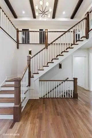 Small Image