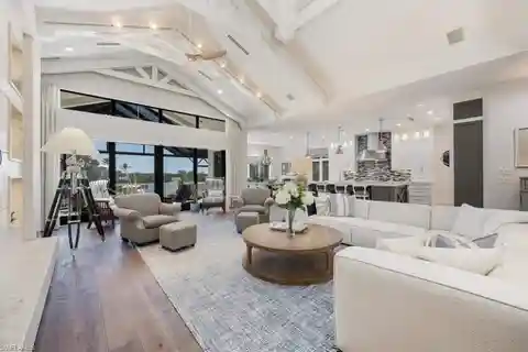 Reimagined Florida Cupola-Style Home