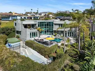 Contemporary Home with Breathtaking Ocean Views