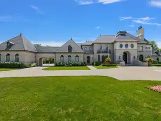 Magnificent Estate on Two Manicured Acres