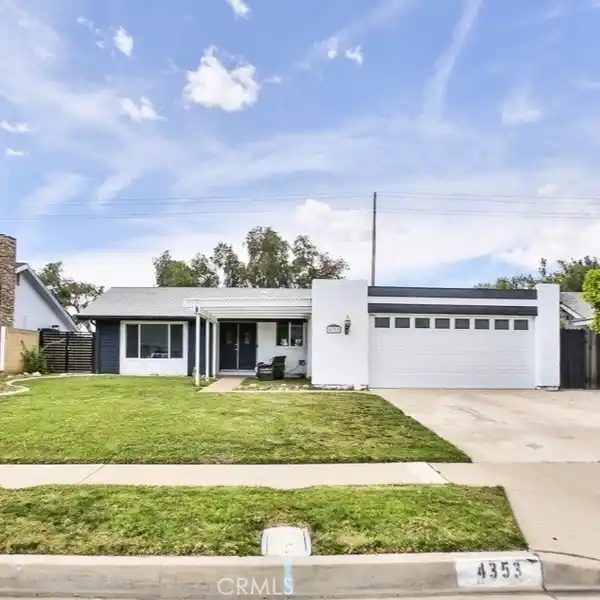 BEAUTIFULLY REMODELED HOME IN A SERENE NEIGHBORHOOD