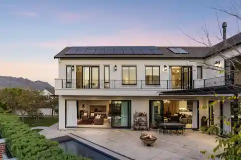 Luxury and Location with Grandiose Proportions