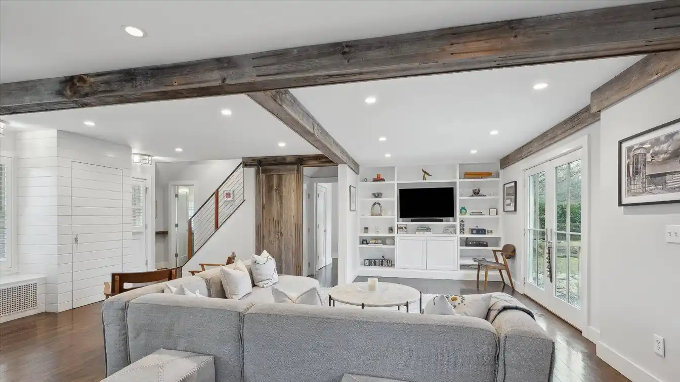 Everything You're Looking for in a Summer Rental
