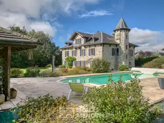 Grand Country Retreat with Endless Potential