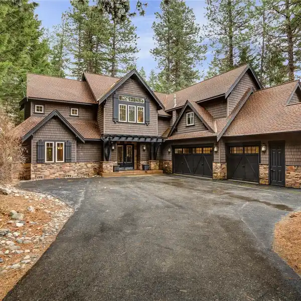 ENVIABLE SUNCADIA RETREAT