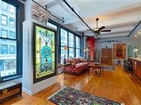 EXQUISITE AND NEWLY RENOVATED MIDTOWN LOFT