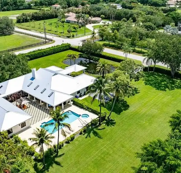 ULTIMATE RURAL RETREAT