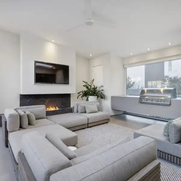 AN URBAN OASIS OF STYLE AND DESIGN